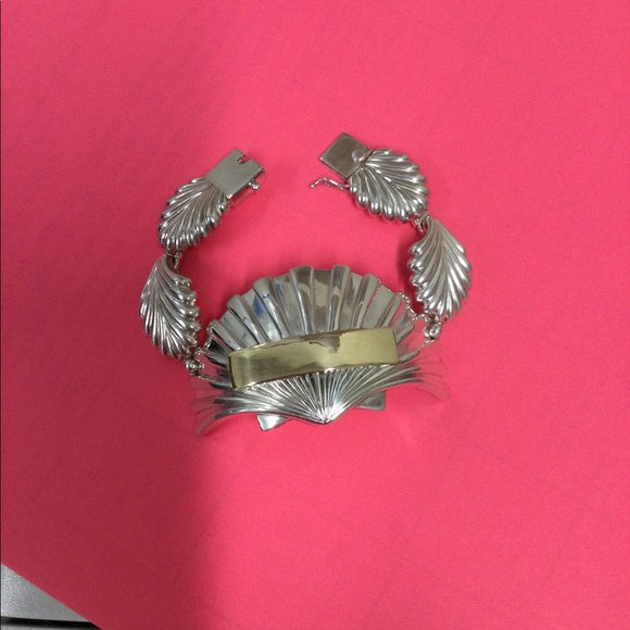 Sterling Silver handcrafted bracelet - Picture 5 of 6